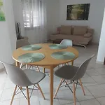 Lägenhet Mohar Ii Baška