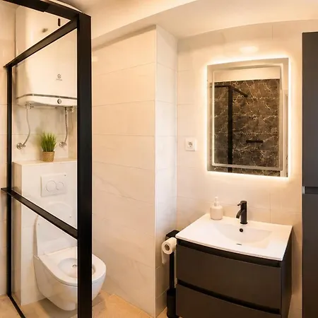Mohar Ii Apartament *