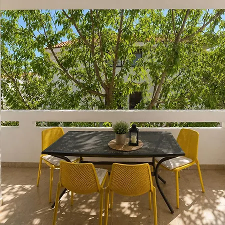 Apartament Mohar Ii *